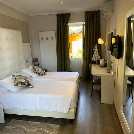 Hotel Pesce D'oro 3*