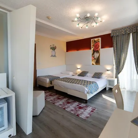 Hotel Pesce D'oro 3*